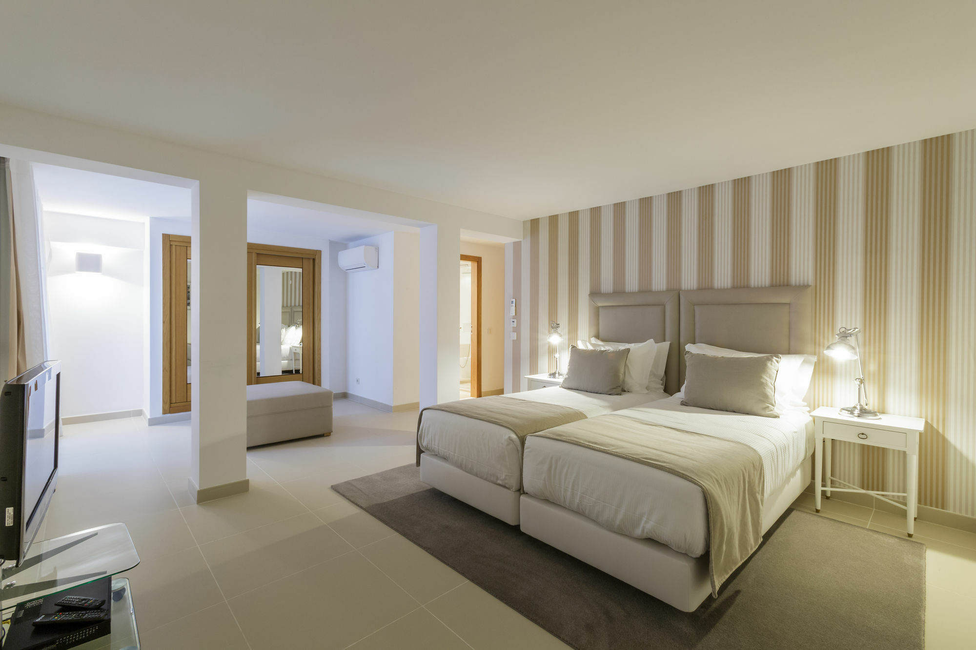 The Crest Hotell Almancil Eksteriør bilde